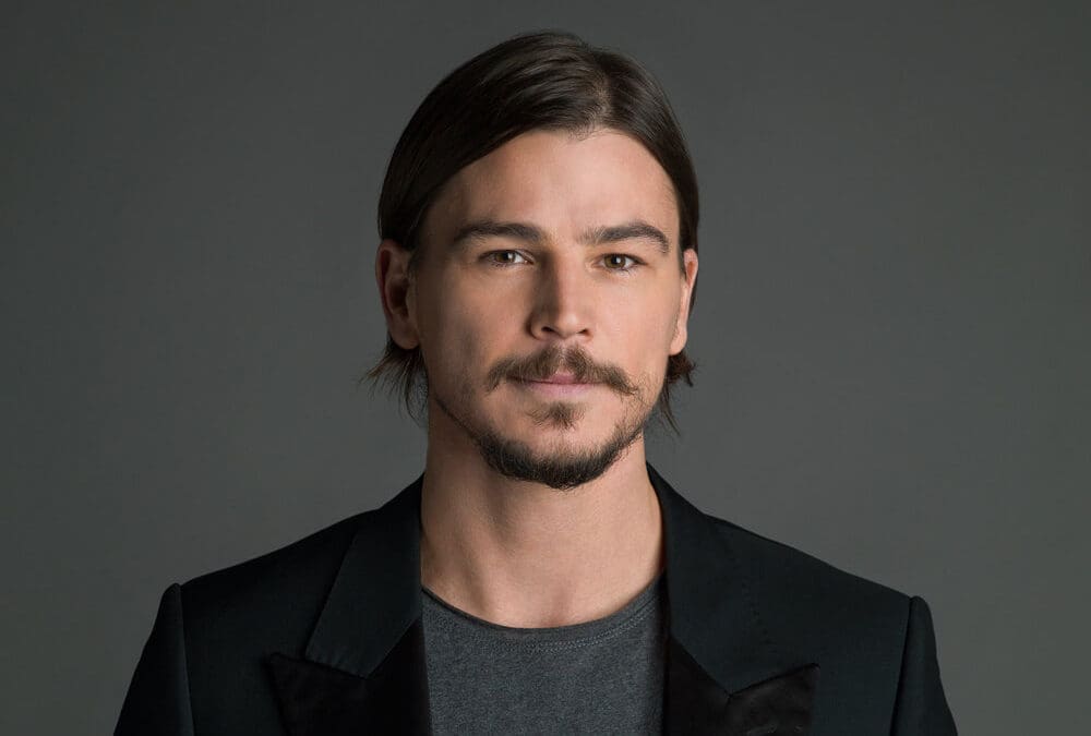 Minnesota Actor Josh Hartnett Gets Into Character