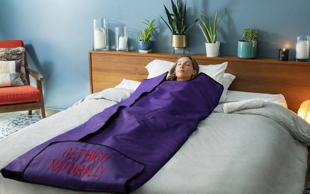 We Tried It: HigherDOSE Infrared Sauna Blanket