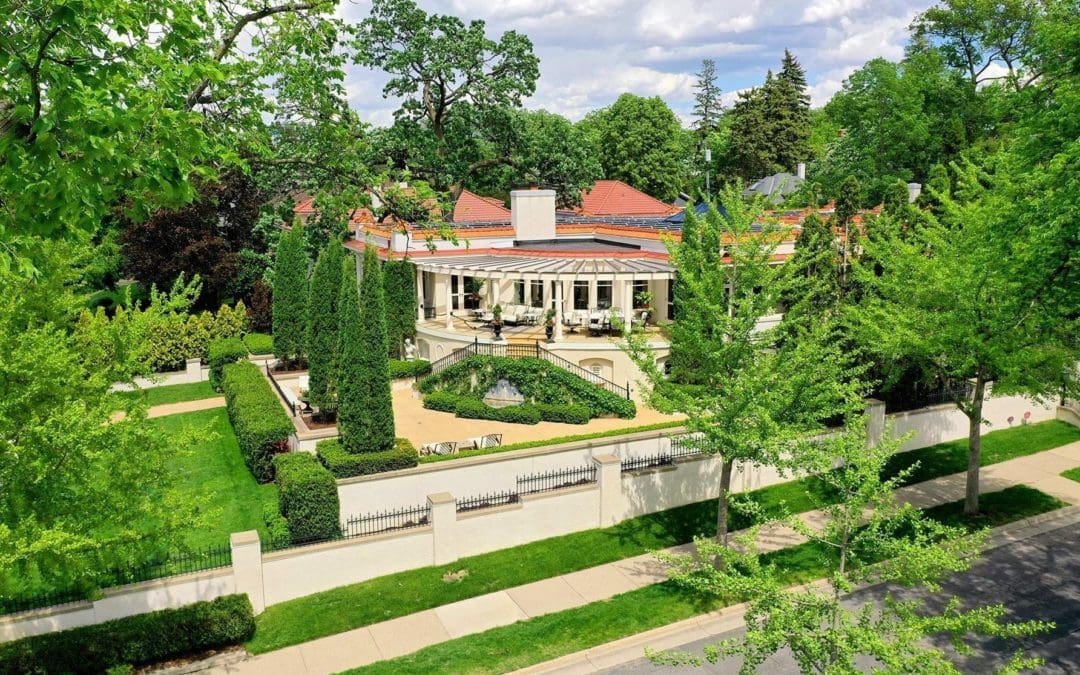 Hot Property: 2427 E. Lake of The Isles Parkway, Minneapolis