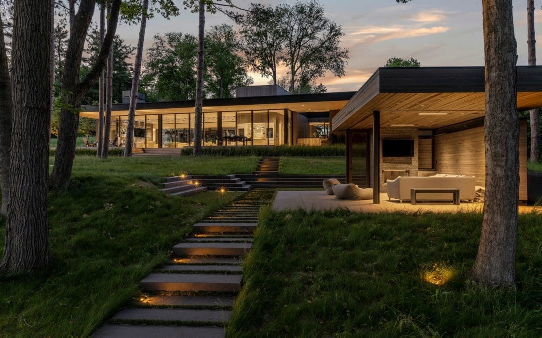 Tour a Stunning Modern Lake Minnetonka Retreat