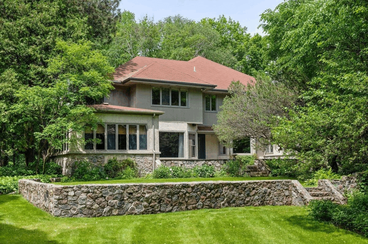 Artful Living | Hot Property: 565 Ferndale Road W., Wayzata