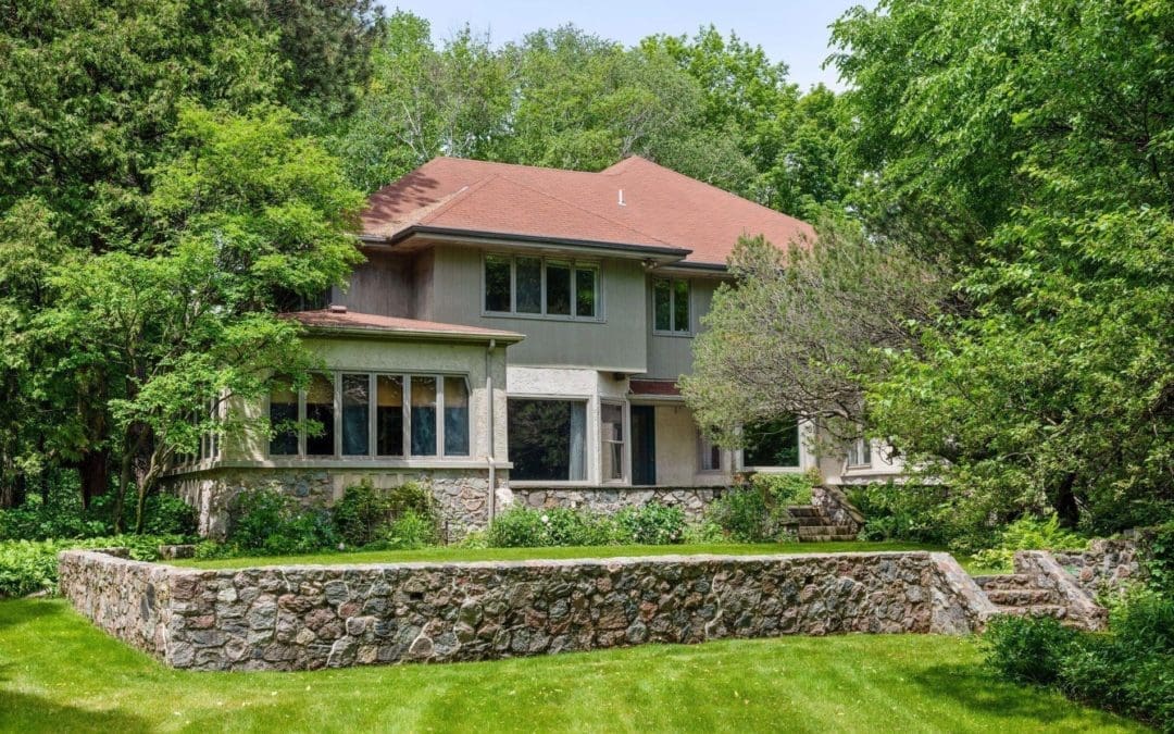 Hot Property: 565 Ferndale Road W., Wayzata