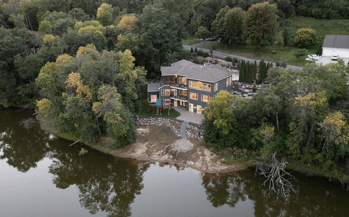 Artful Living | 5966 Blackberry Trail, Inver Grove Heights