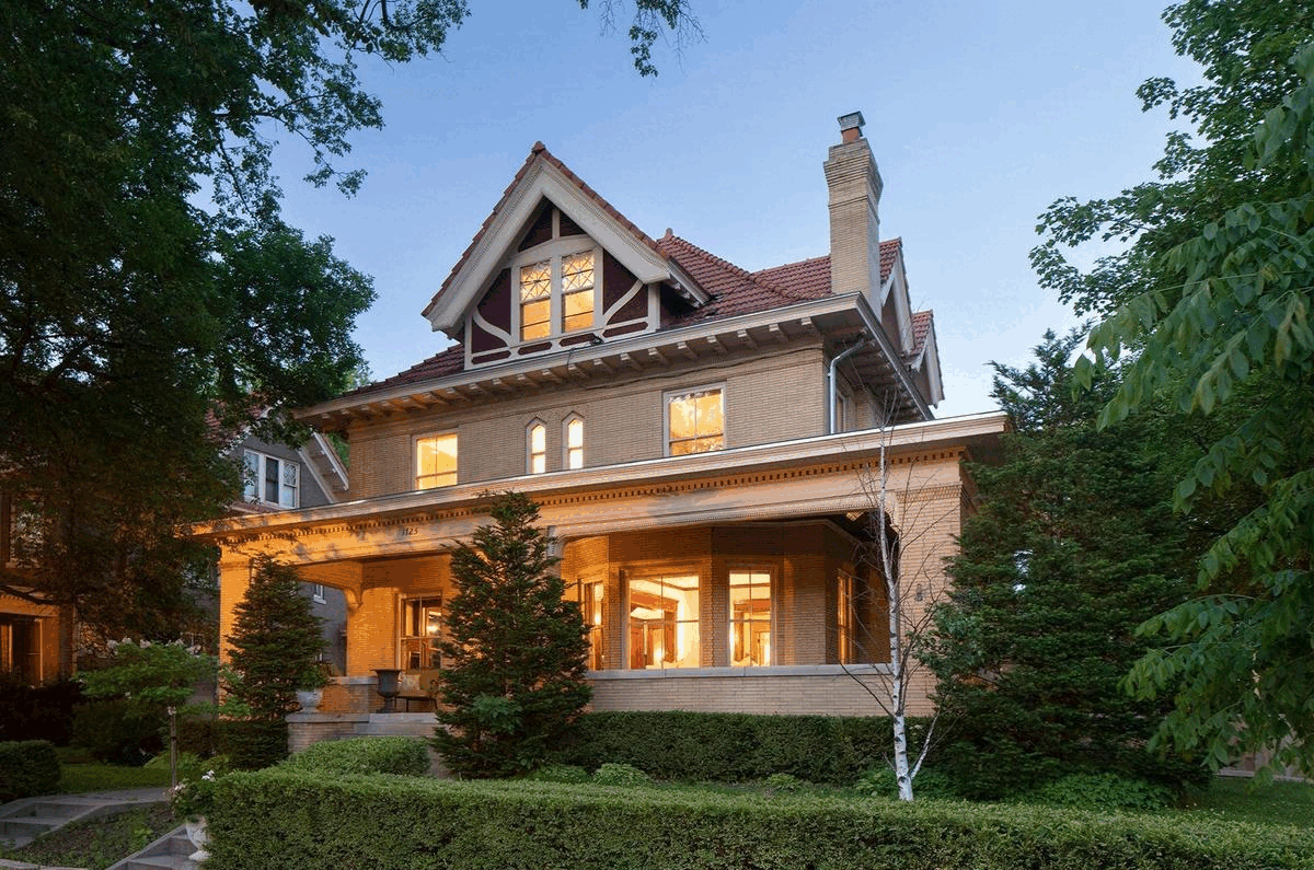 Artful Living | Hot Property: 1725 Dupont Ave. S., Minneapolis