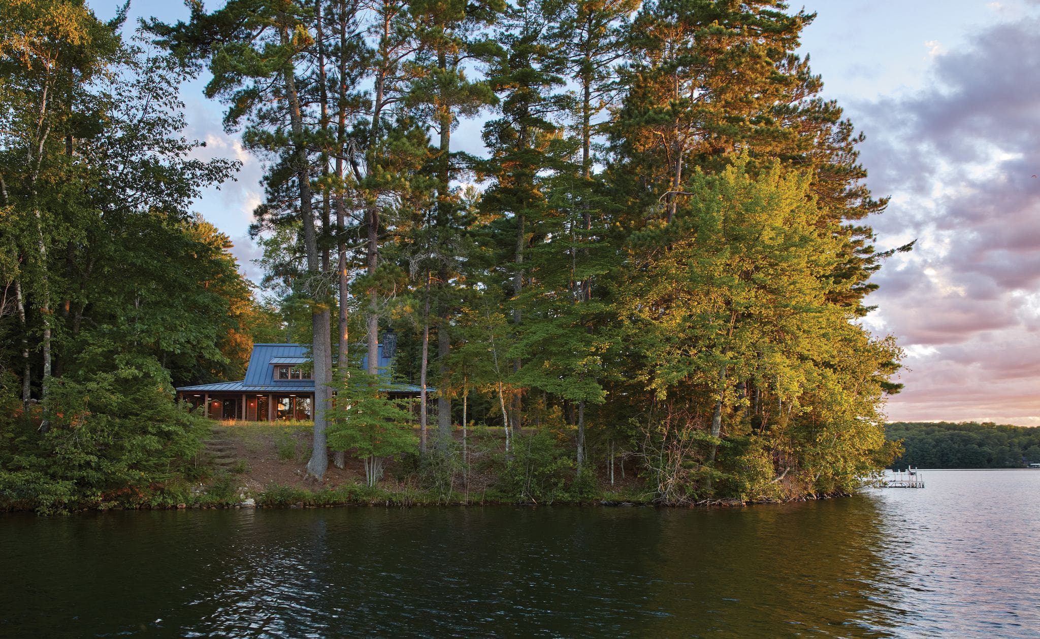 Artful Living | Tour Albertsson Hansen Architecture's Contemporary Wisconsin Cabin