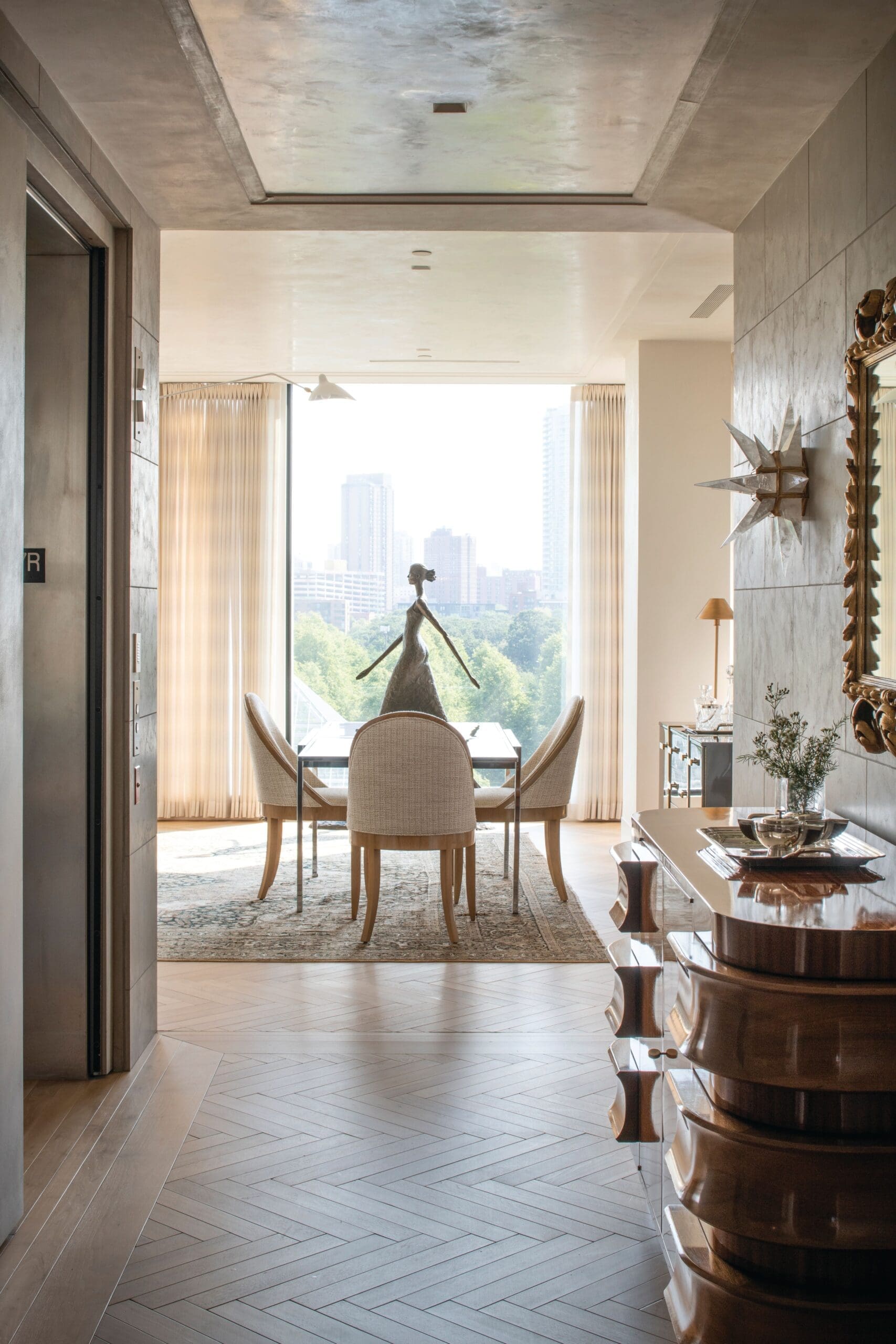 Artful Living | Rehkamp Larson Architects Reimagines a Posh Minneapolis Condo