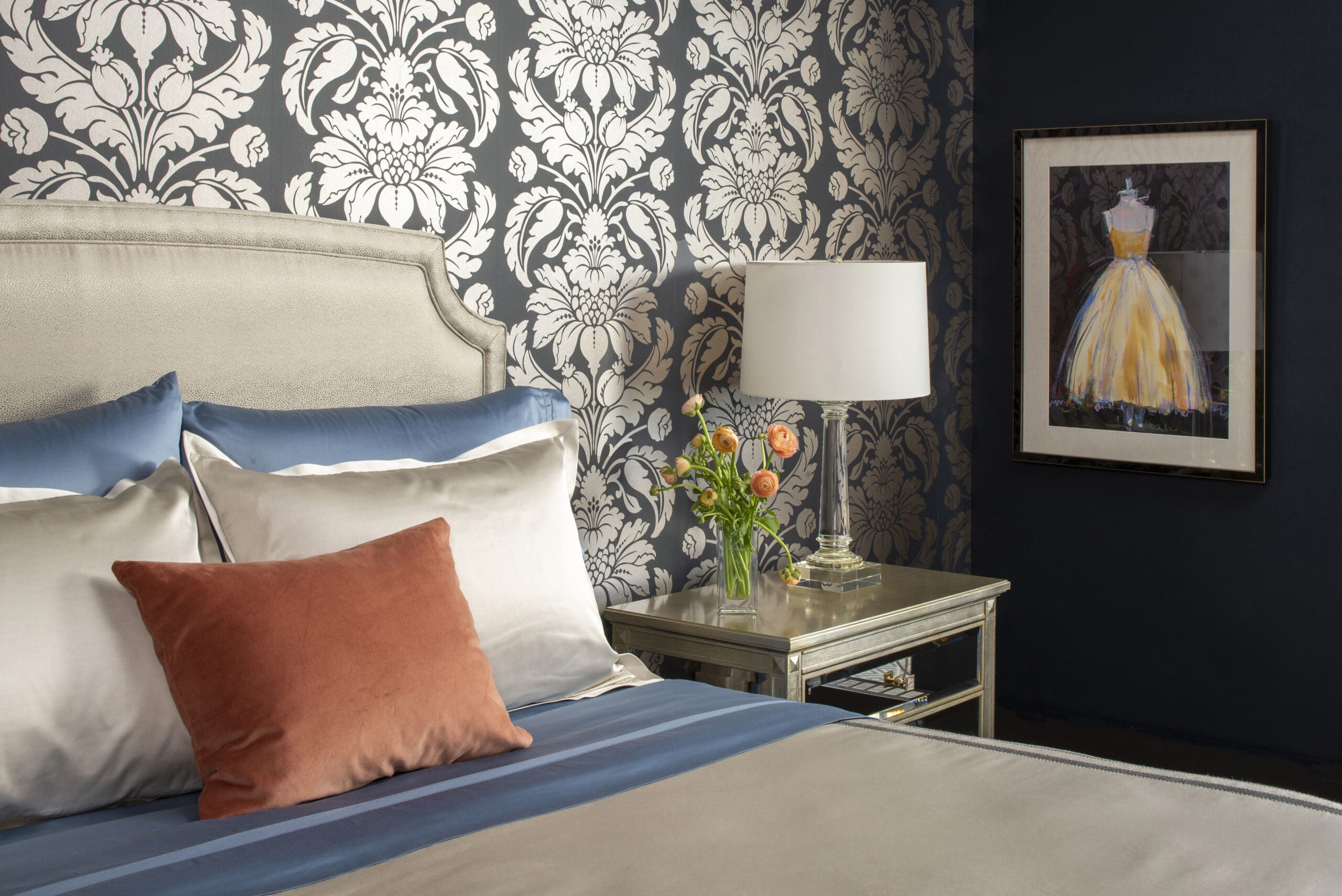 Artful Living | David Heide Design Studio Transforms a Distinguished Downtown Minneapolis Condo