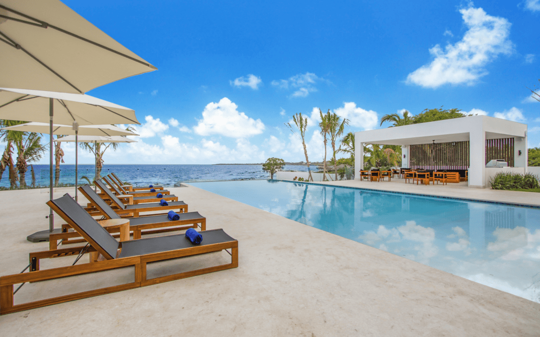 The Artful Stay: Casa de Campo