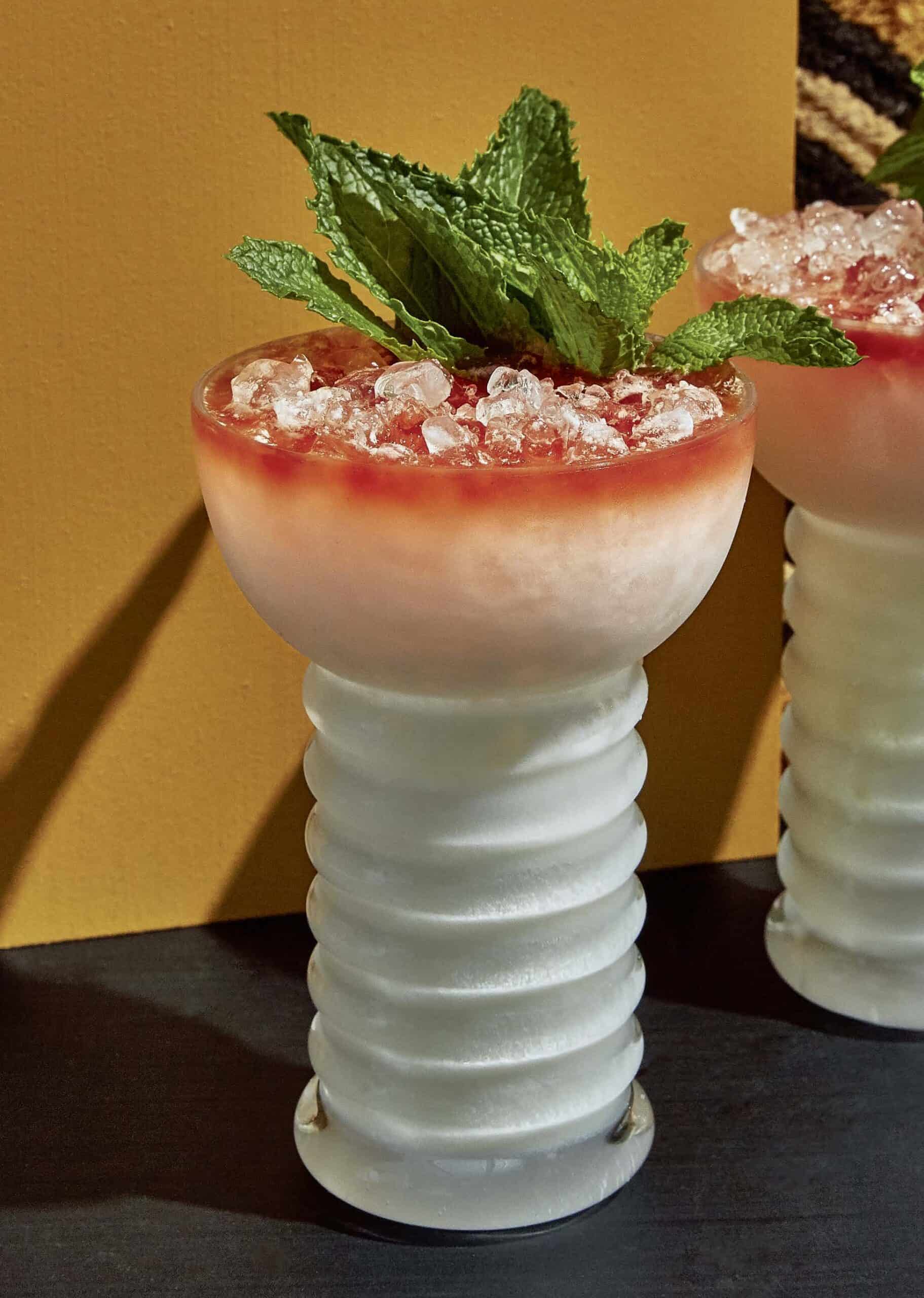 Artful Living | How Dry Bars and Nonalcoholic Beverages Became the Life of the Party