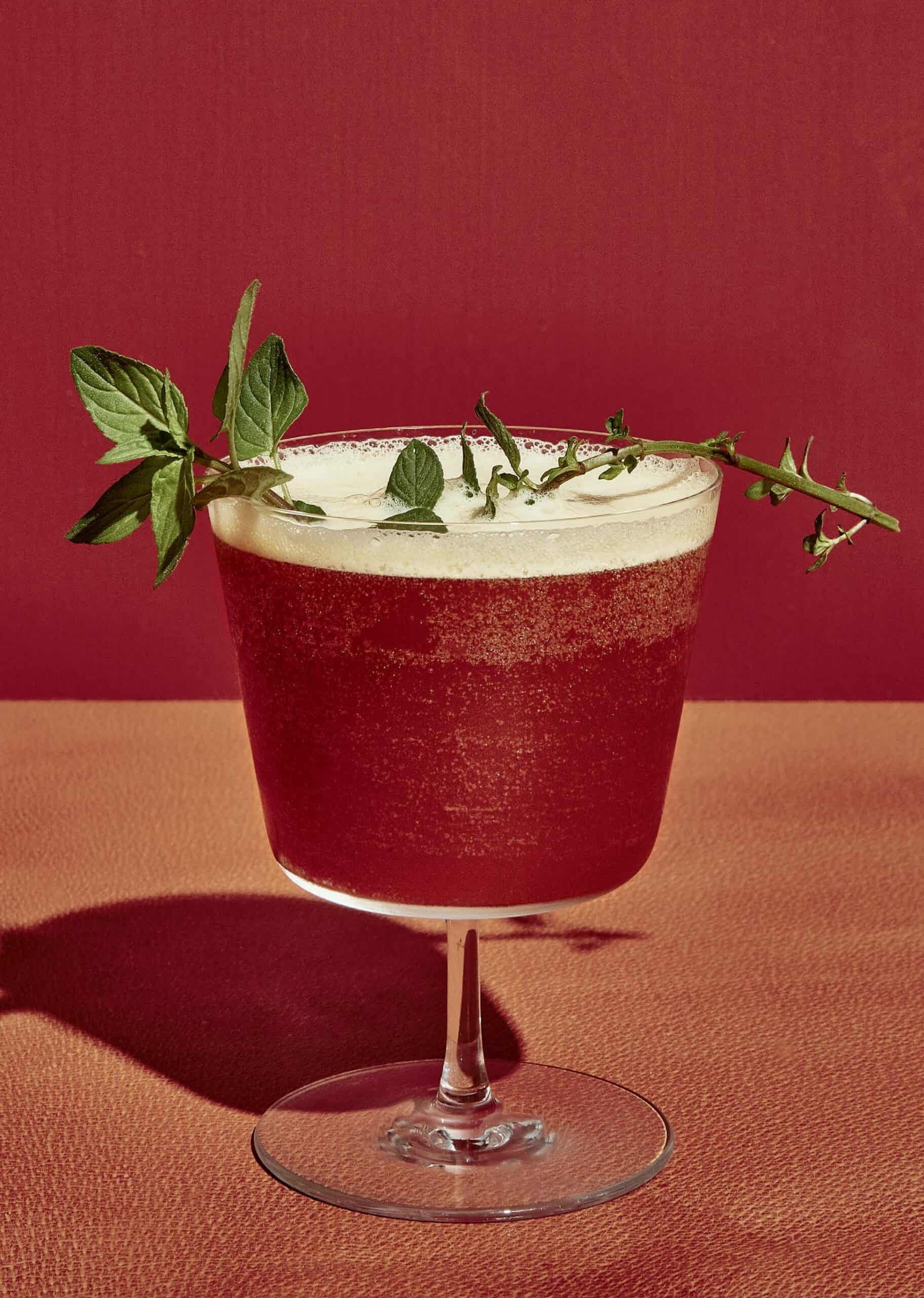 Artful Living | How Dry Bars and Nonalcoholic Beverages Became the Life of the Party