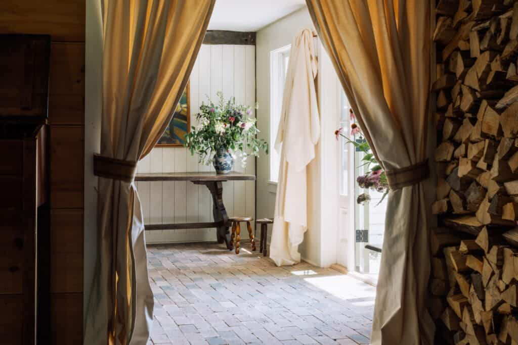 Artful Living | 5 Acclaimed American Restaurants Embracing an At-Home Aesthetic