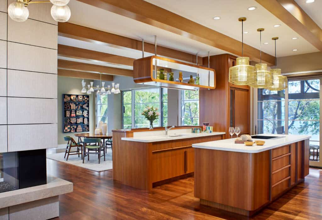Artful Living | TEA2 Architects Designs a Modern Retreat with Retro Flair