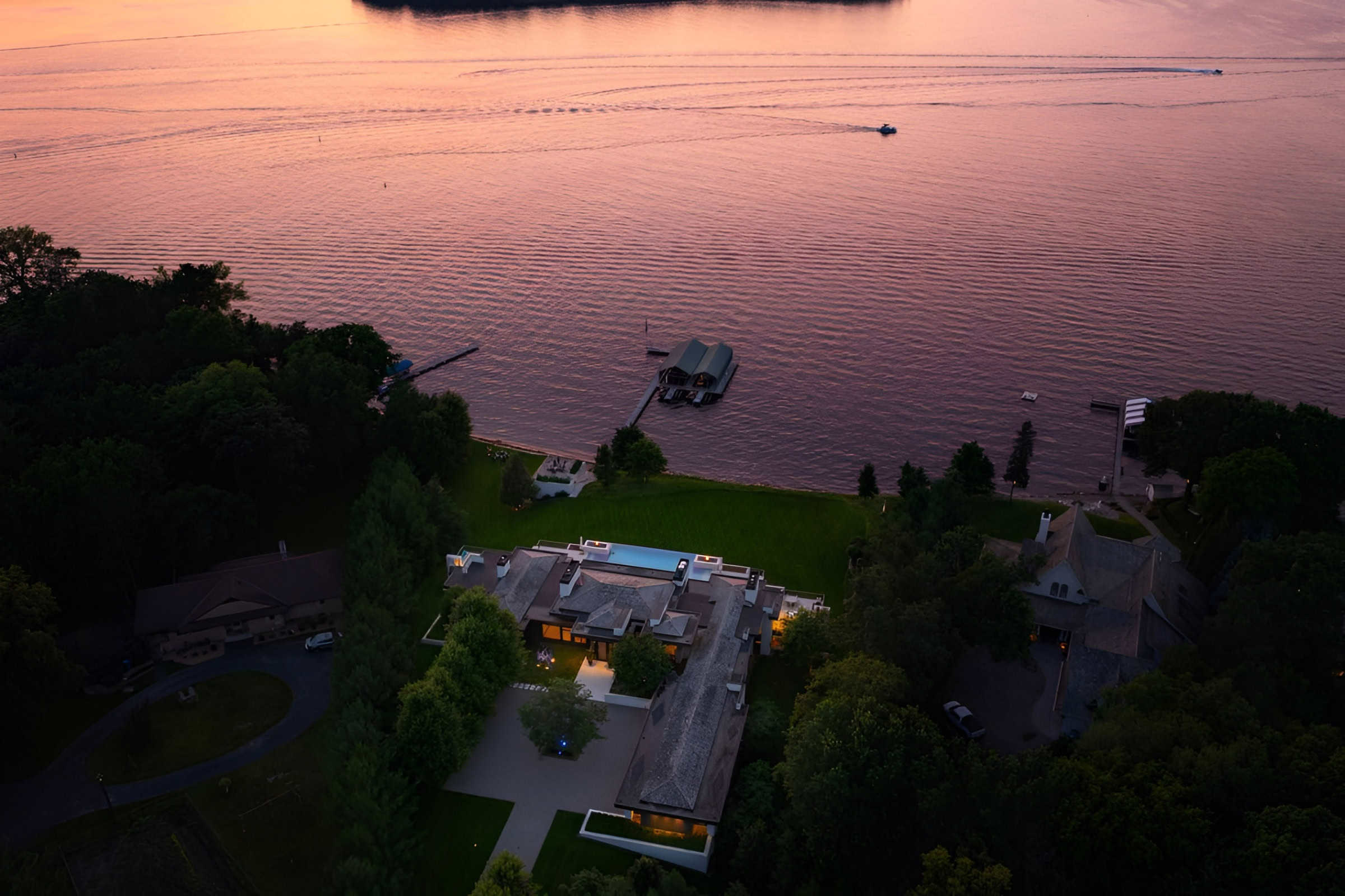 image title thumb image