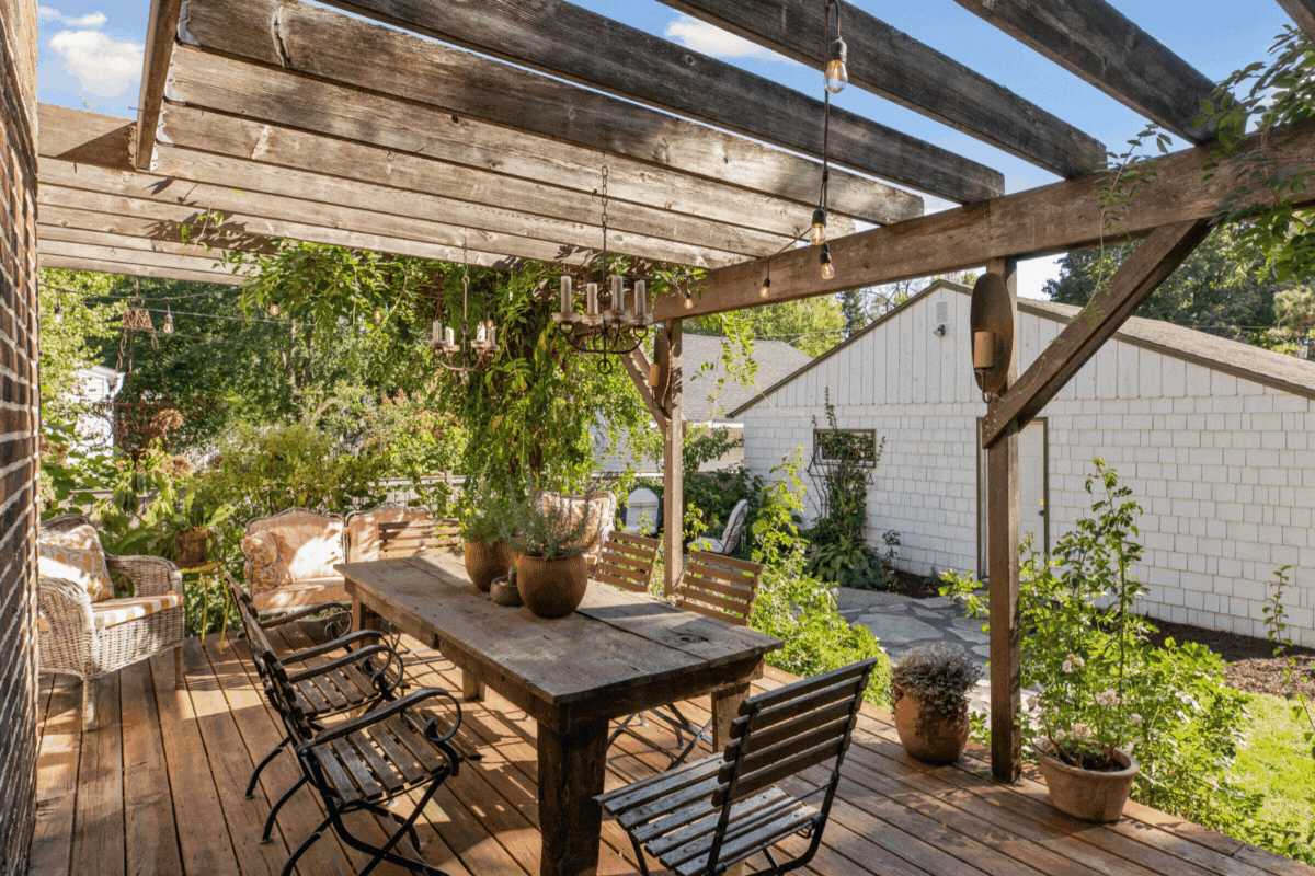 Artful Living | Step Inside a Beautifully Reimagined White Bear Lake Dutch Colonial