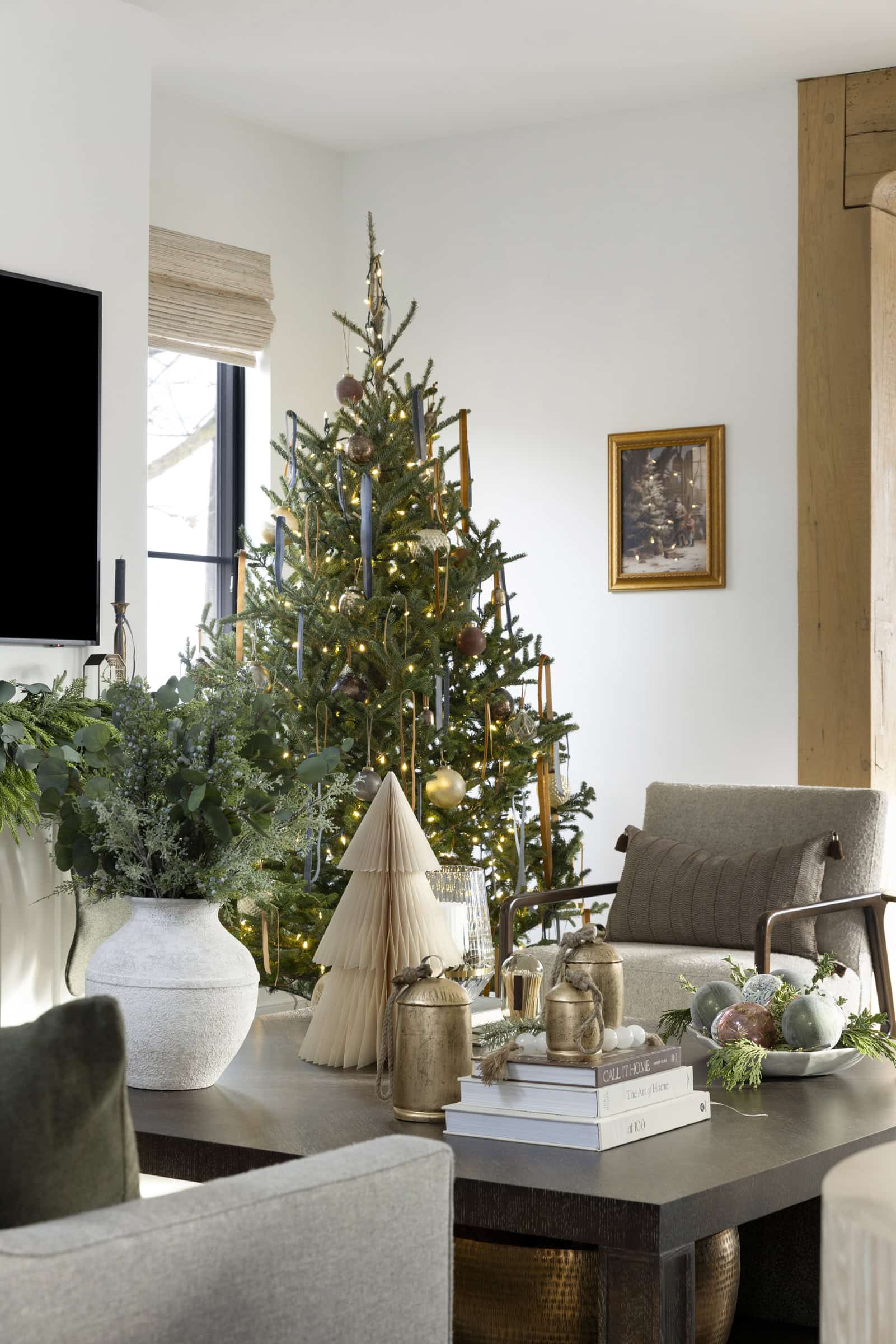 Artful Living | Expert Holiday Home Decorating the O'Hara Interiors Way