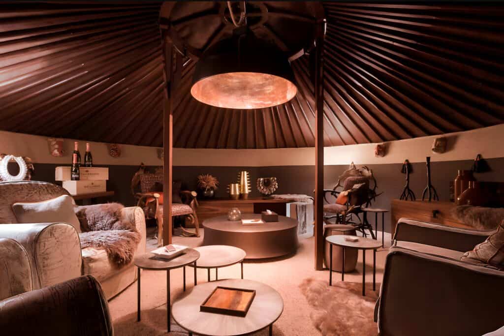 Artful Living | The Most Chic Après-Ski Experiences Across the World