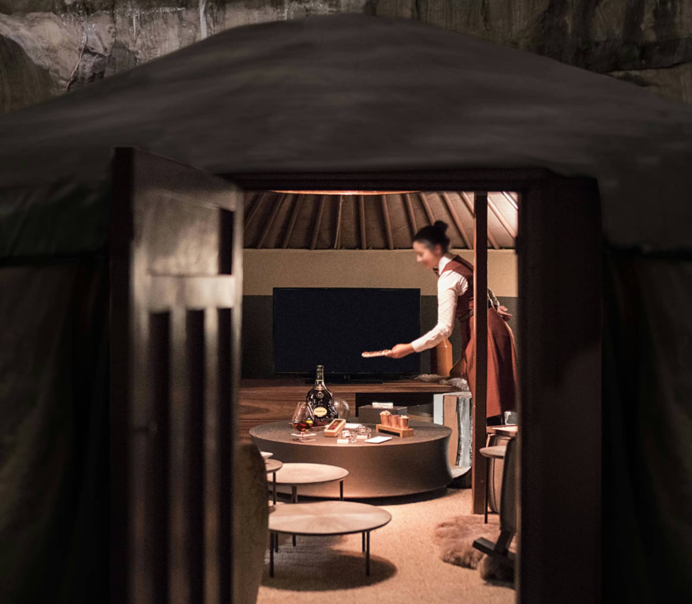 Artful Living | The Most Chic Après-Ski Experiences Across the World