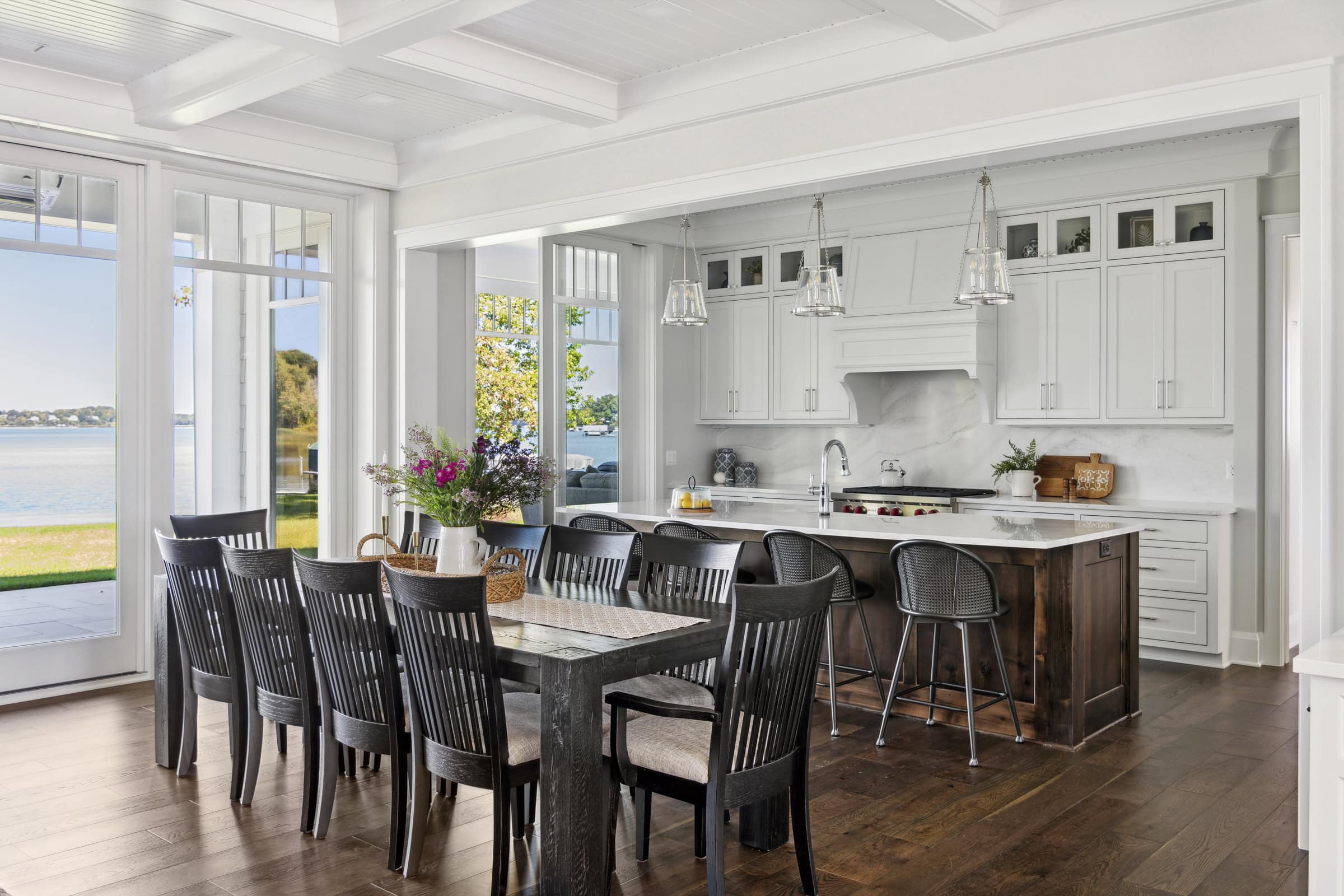 Artful Living | Interior Impressions Designs a Seaside-Inspired White Bear Lake Home