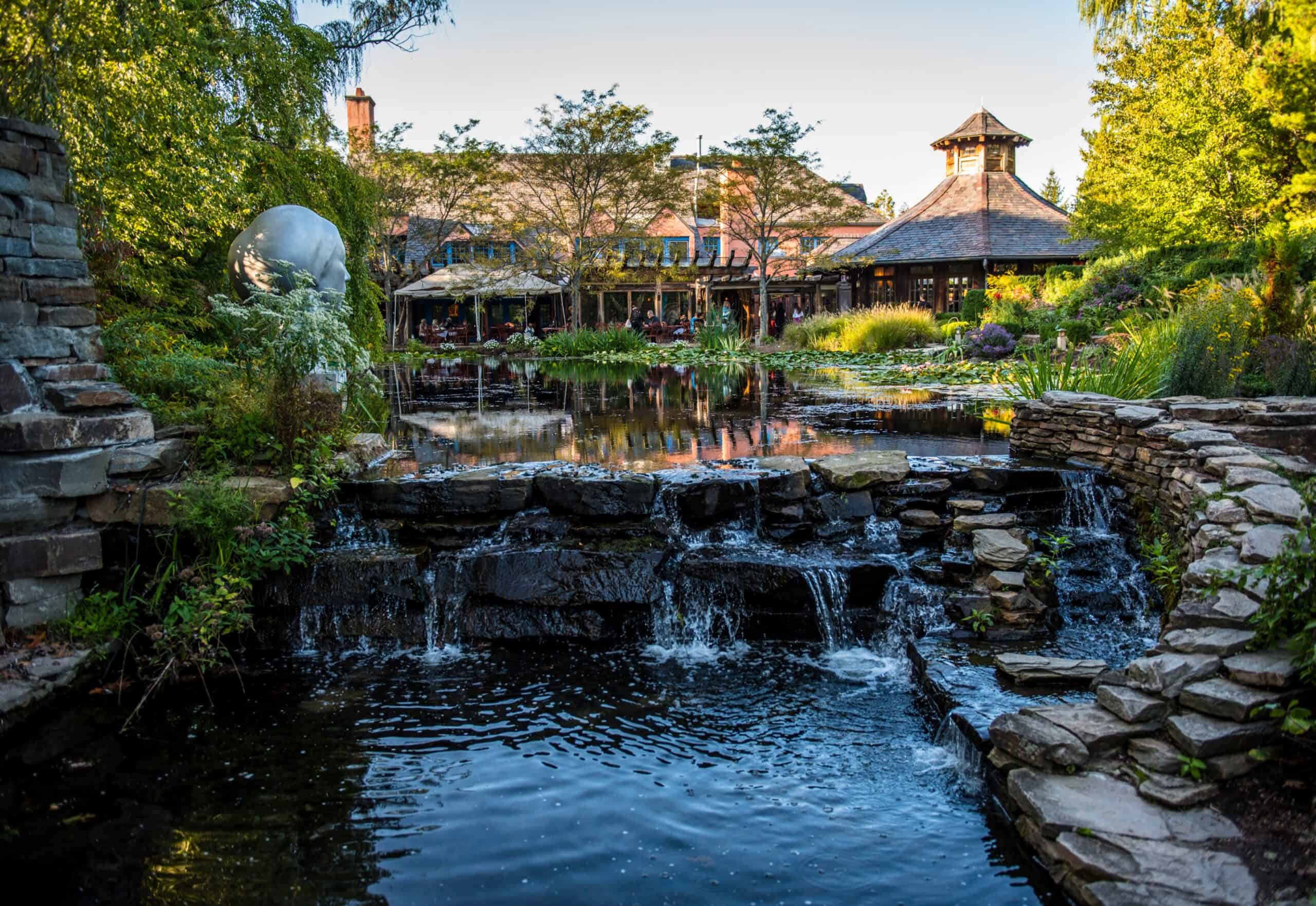 Artful Living | The Most Scenic Restaurants Across America