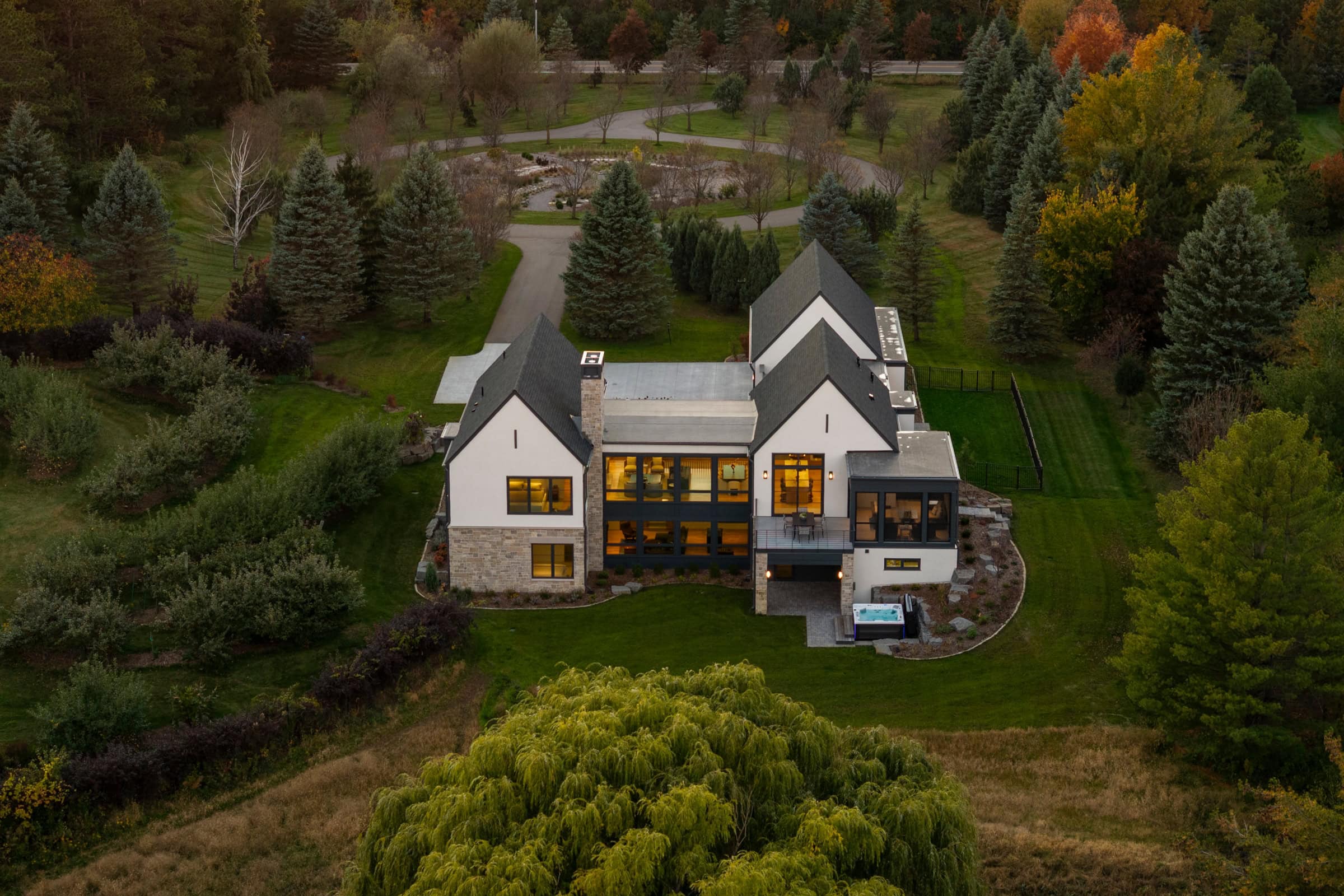 Artful Living | Charlie & Co. Design Creates a Nature-Inspired Medina Abode