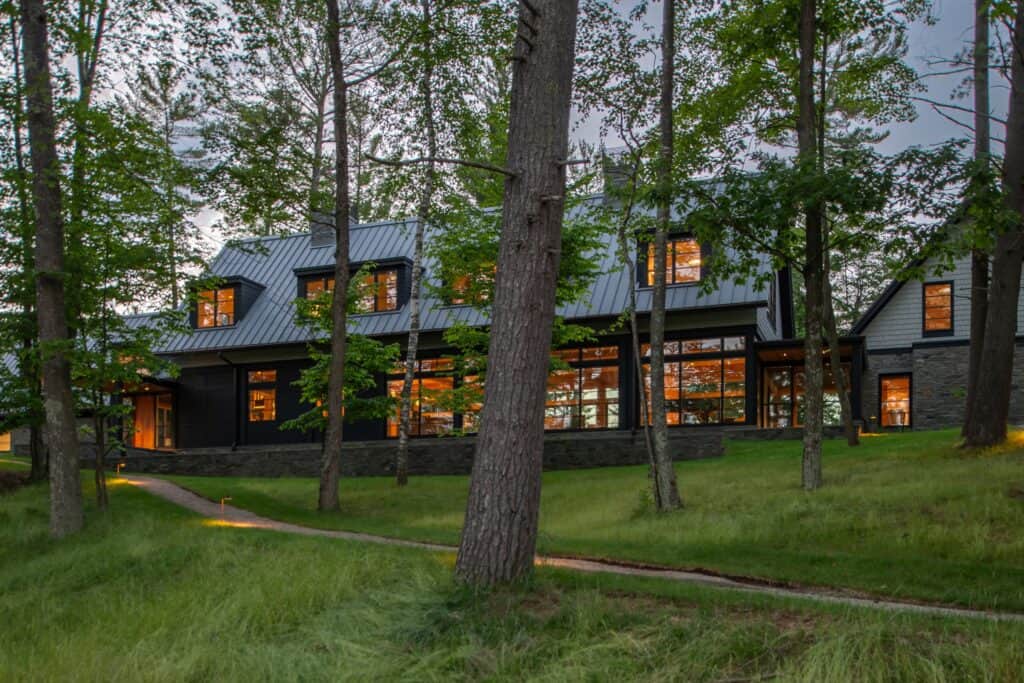 Artful Living | TEA2 Architects Creates a Scandinavian-Inspired Island Retreat