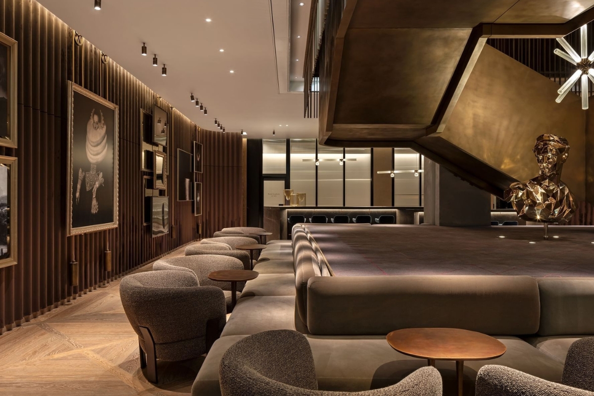 Artful Living | The Londoner Perfects Boutique Hospitality in True English Style