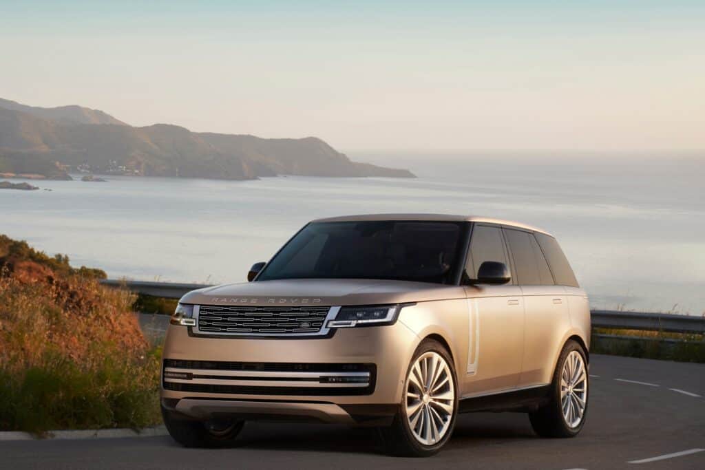 Artful Living | Why Range Rover is the Ultimate Modern Luxury SUV