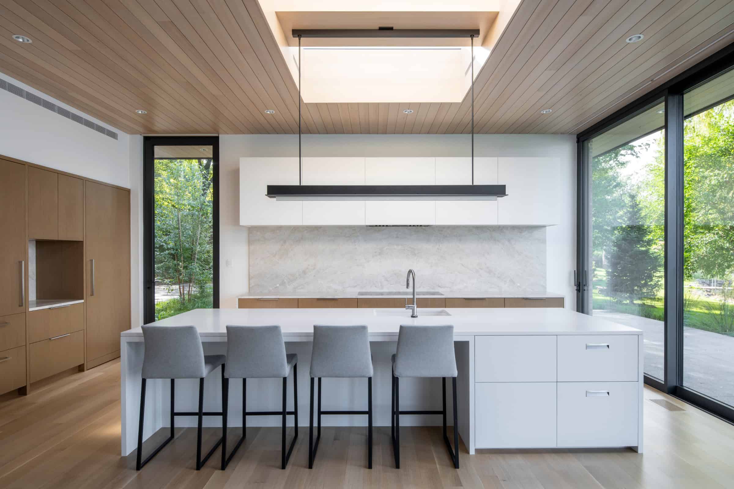 Artful Living | Streeter Custom Builder Constructs a Meticulous Lake Minnetonka Retreat