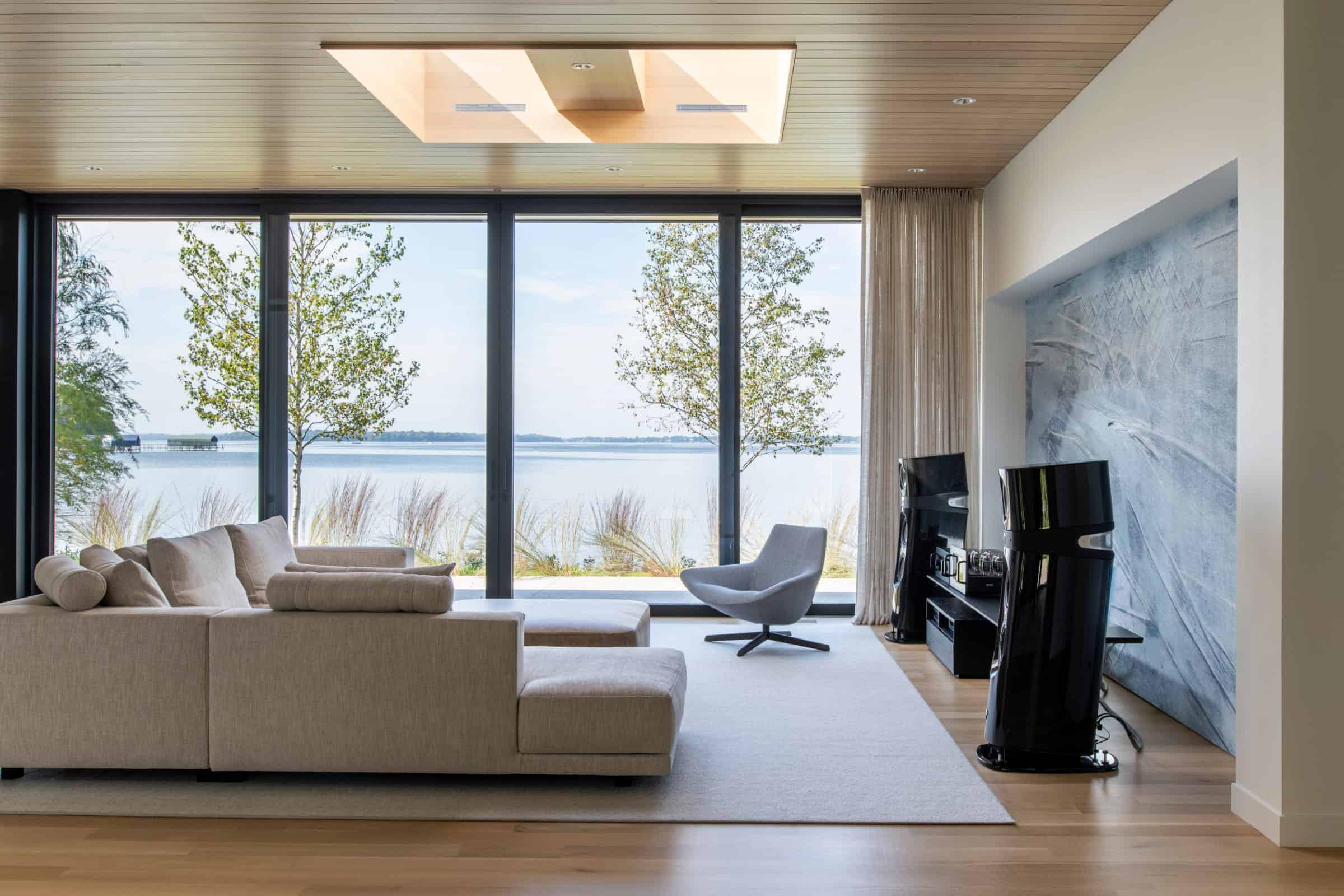 Artful Living | Streeter Custom Builder Constructs a Meticulous Lake Minnetonka Retreat