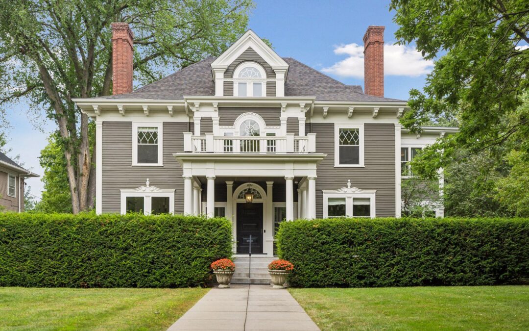 Hot Property: 1373 Summit Avenue, St. Paul