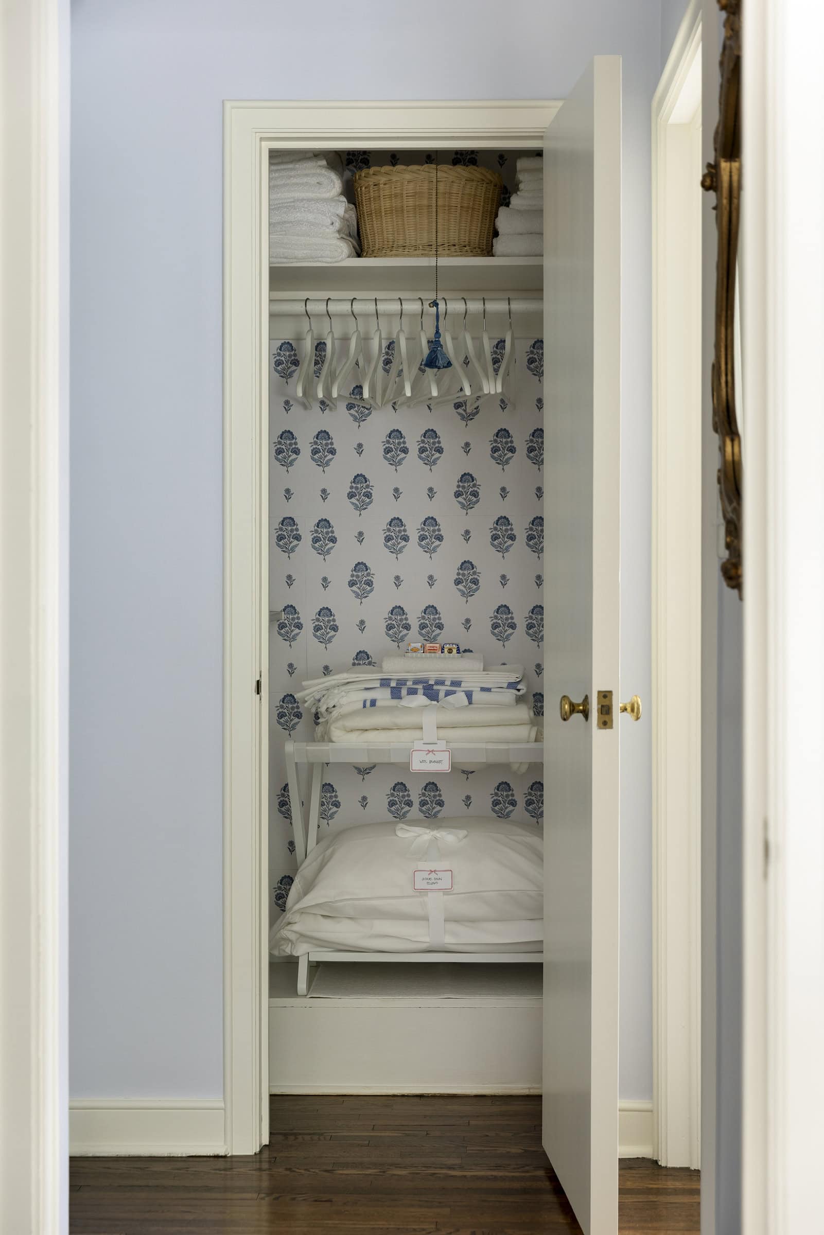 Artful Living | The Quintessential Guide to Curating an Exquisite Guest Room