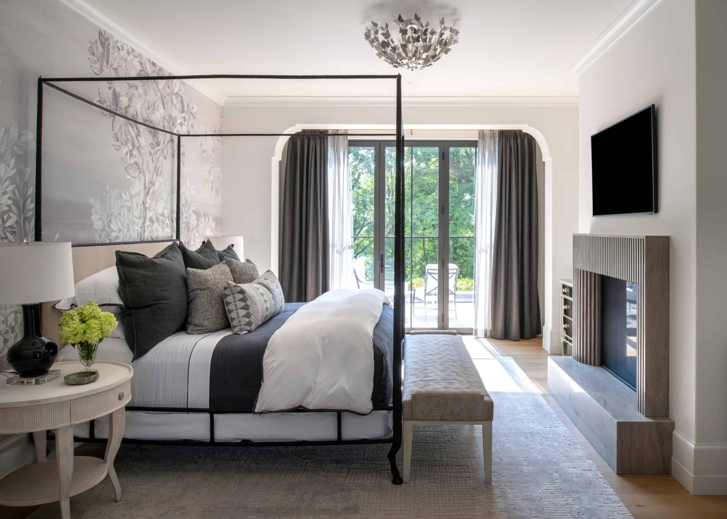 Artful Living | JMAD Crafts a Lake Minnetonka Modern-Classic Masterpiece