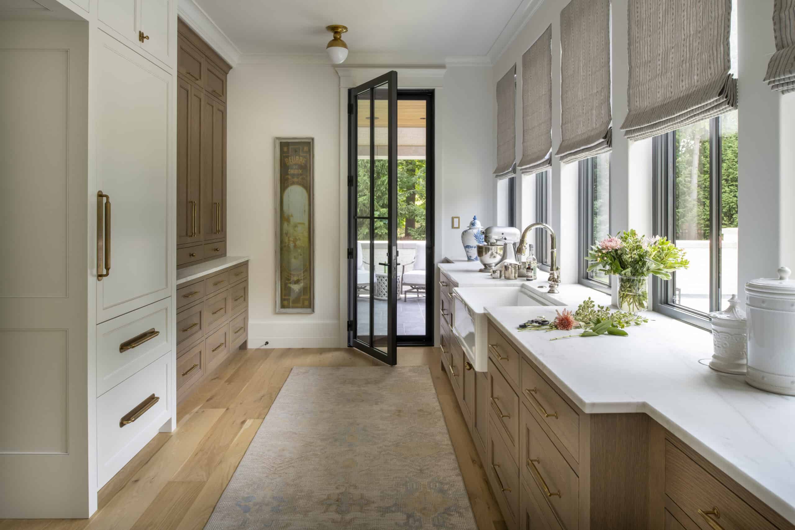Artful Living | JMAD Crafts a Lake Minnetonka Modern-Classic Masterpiece